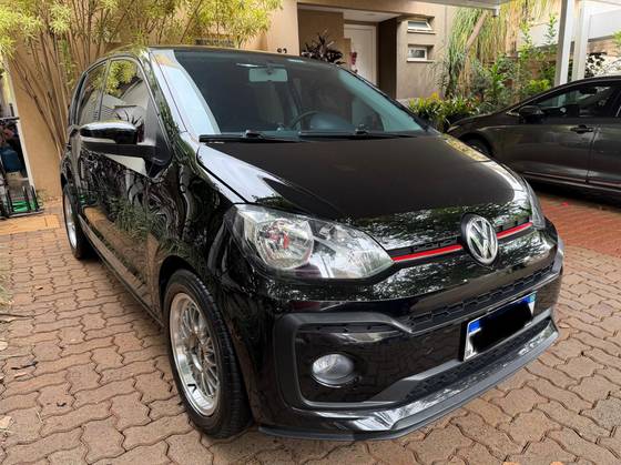 VOLKSWAGEN UP 1.0 170 TSI TOTAL FLEX CONNECT 4P MANUAL